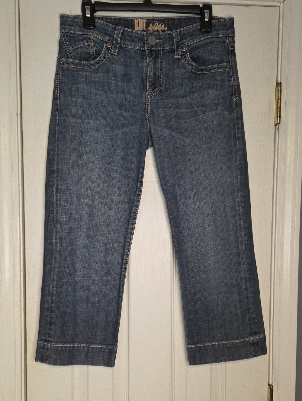 Kut from the Kloth Women’s Medium Blue Cropped Jeans
